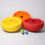 GRIMM'S & STAPELSTEIN 2025 – KOTÚČE A GUĽÔČKY, TEPLÉ KLASICKÉ FARBY