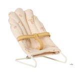 MAILEG PIHENŐSZÉK EGEREKNEK ÉS NYULAKNAK, FEHÉR VIRÁGOS