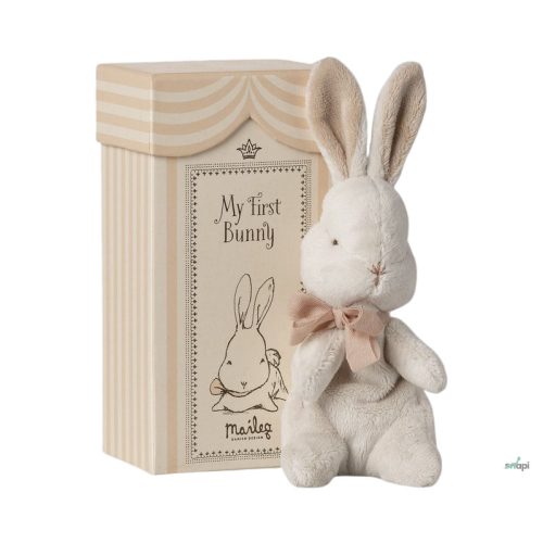 MAILEG ELSŐ NYUSZIKA DOBOZBAN 2026, FEHÉR - előrendelésre