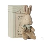 MAILEG AZ ELSŐ NYUSZI DOBOZBAN 2026, BARNA - előrendelésre