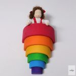 GRIMM'S RUGALMAS JÁTÉKBABA, LÉNA