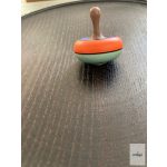 MADER PÖRGETTYŰ,  KONFETTI