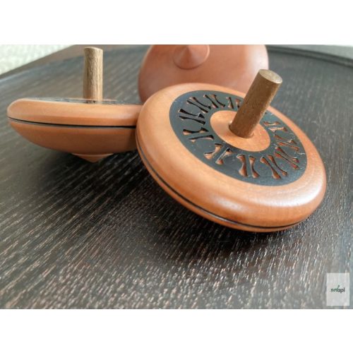 MADER  PÖRGETTYŰ, LEPORELLO