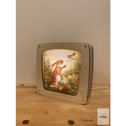 IRIS ESTHER KÉP A LÁMPÁBA, HELLO LITTLE FRIENDS, TAVASZI