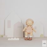 OLLIELLA DINKUM NAGY JÁTÉKBABA, PETAL