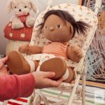 OLLIELLA JÁTÉK BABAKOCSI, SZIVÁRVÁNY