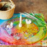 SARAH SILK'S MINI JÁTSZÓSELYEM, ÉVSZAKOK A FARMON