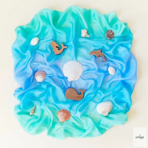 SARAH SILK'S NAGY JÁTSZÓSELYEM, TENGER